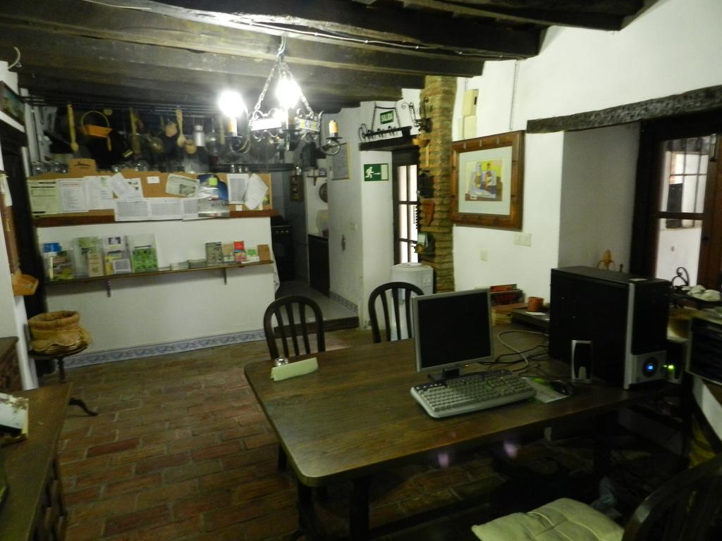 Posada La Casa Grande ฮิเมนา เด ลา ฟรอนเตรา ภายนอก รูปภาพ