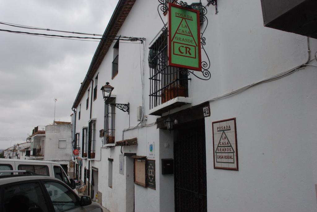 Posada La Casa Grande ฮิเมนา เด ลา ฟรอนเตรา ภายนอก รูปภาพ